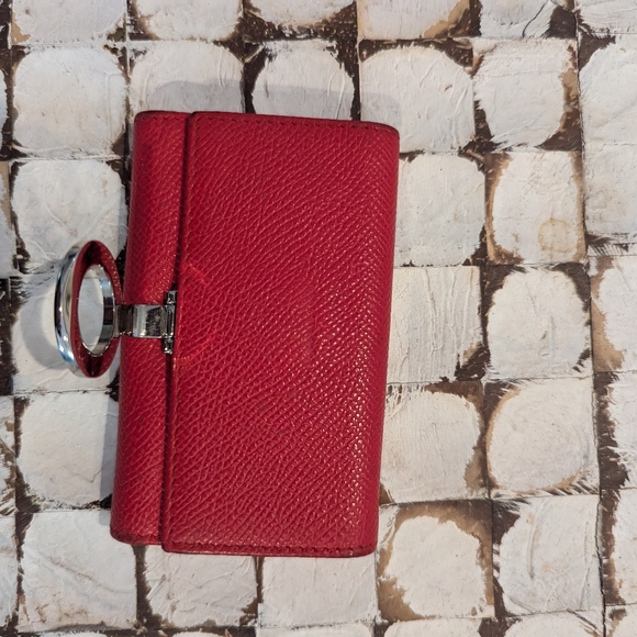 EUC Bvlgari Clip Back Key Holder - Picture 4 of 12